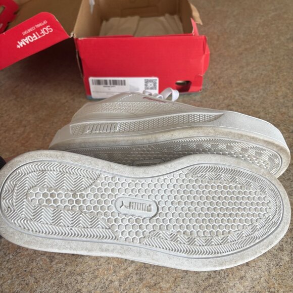 Puma platform sneakers *SIZE 6* - Picture 2 of 6